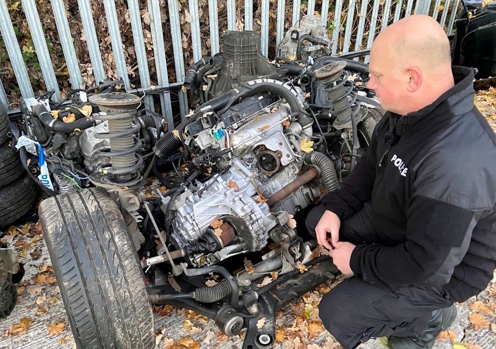 \u200bPC Paul Gerrish analyses parts of a broken-up Ford