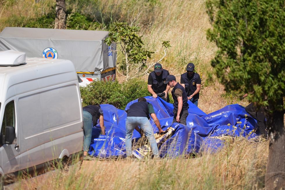 \u200bPortuguese and German officers