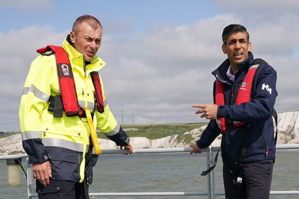 \u200bPrime Minister Rishi Sunak with director of Small Boats Operational Command (SBOC) Duncan Capps