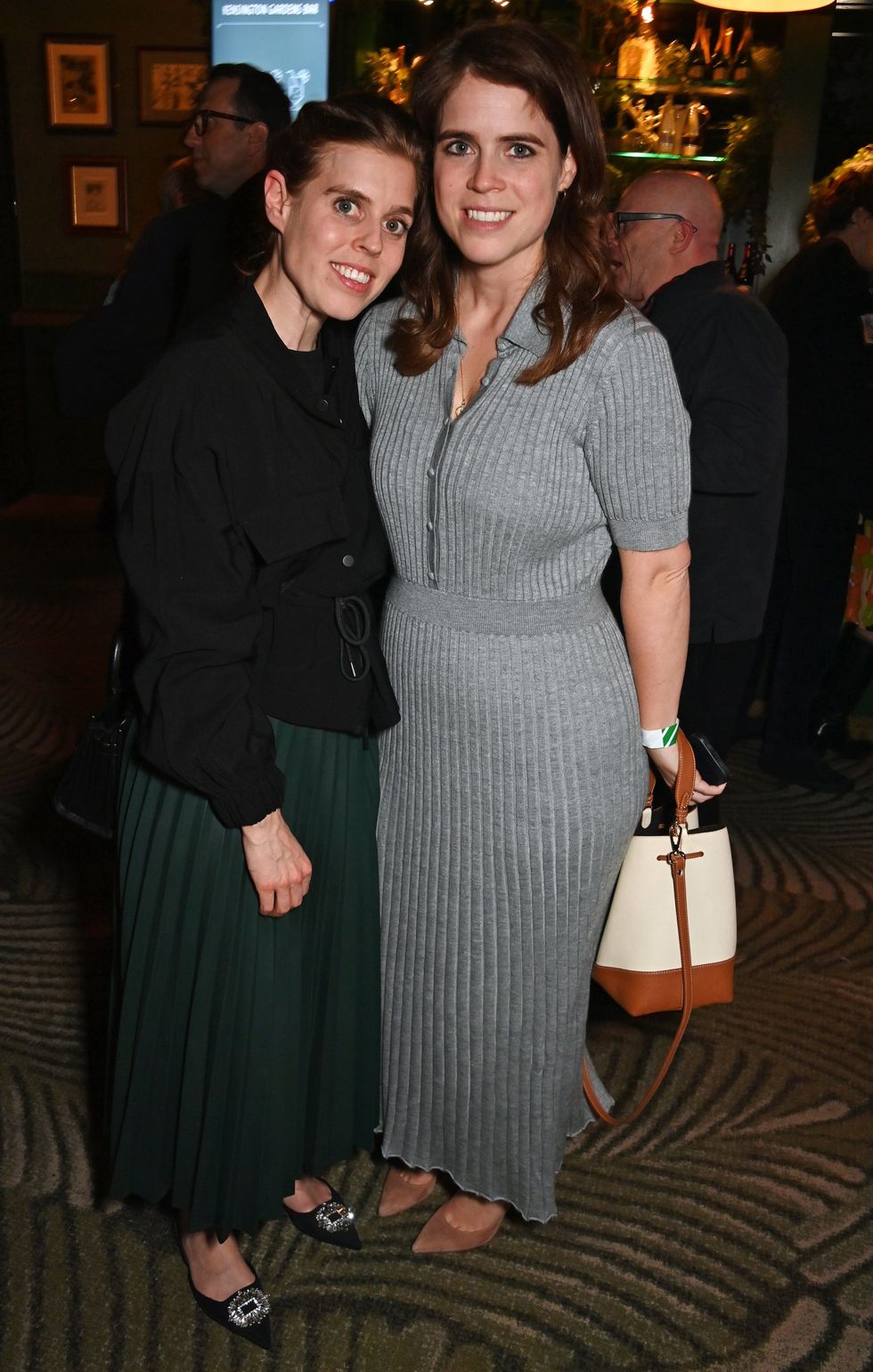 \u200bPrincess Beatrice and Princess Eugenie