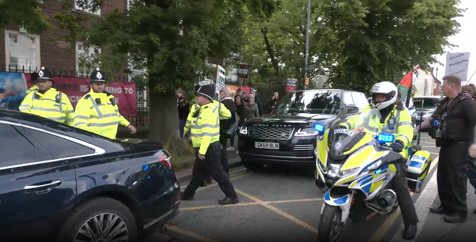 \u200bProtesters outside Sunak's car