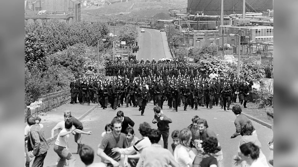\u200bProtesters were met by 6,000 police officers
