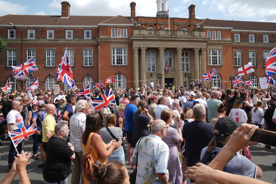 \u200bProtests take place in Nuneaton