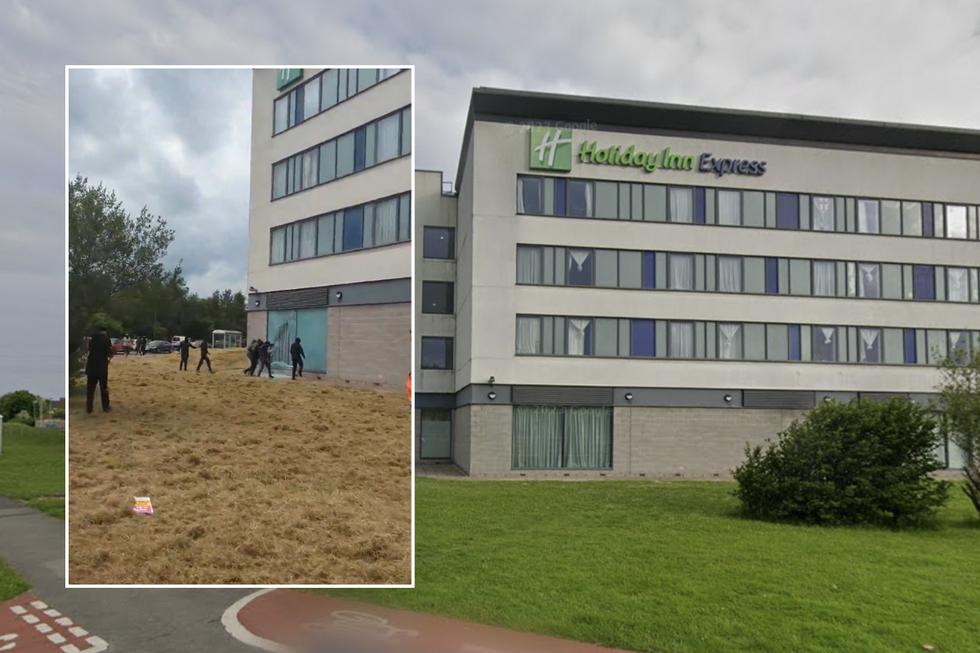 \u200bRioters can be seen smashing windows at the Yorkshire hotel
