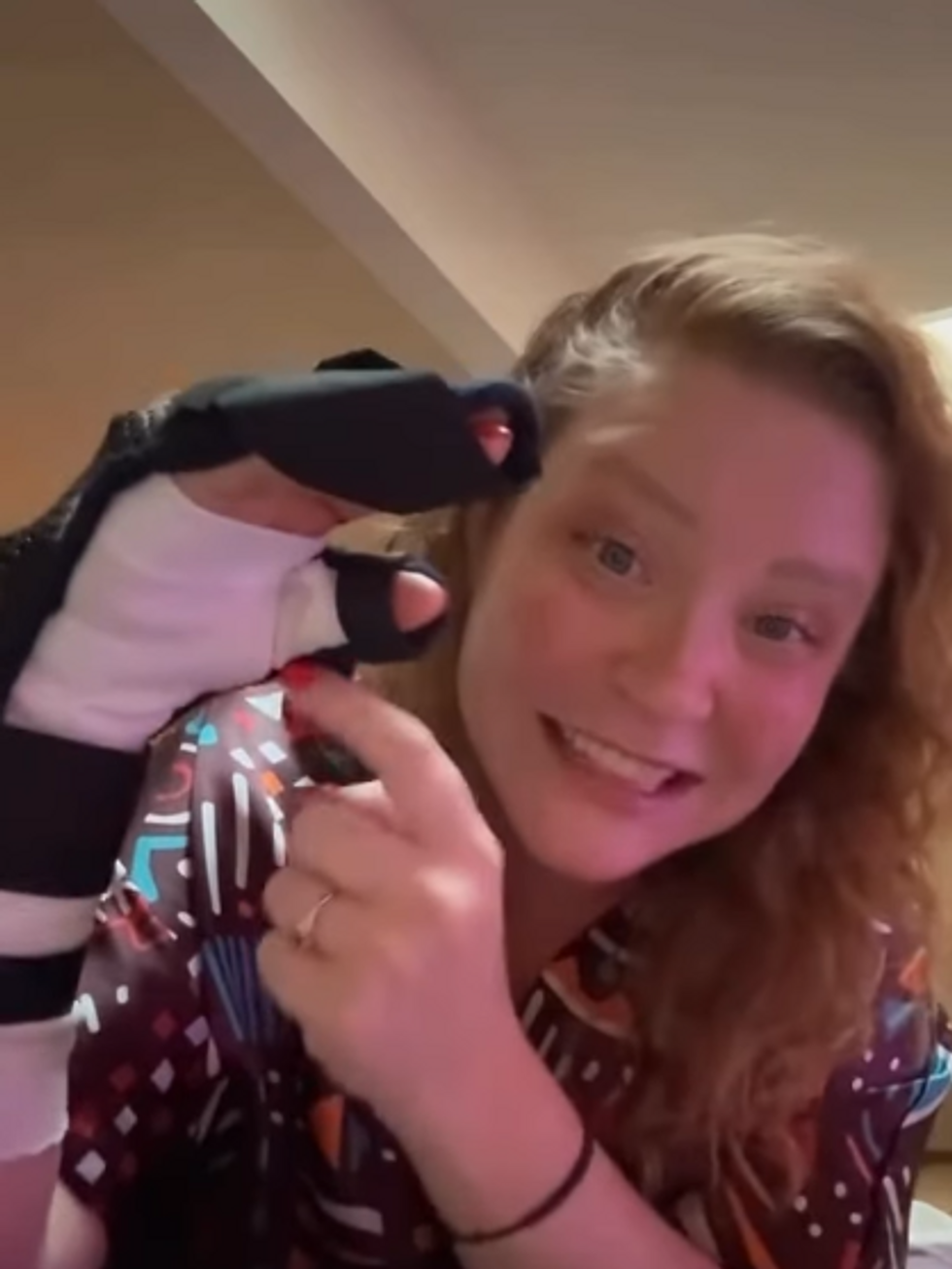 \u200bRoss explained how she has been left with a 'spaghetti wrist'