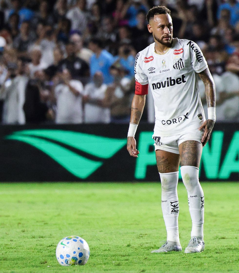 \u200bSpeaking after the match, Neymar complained about receiving a yellow card for protesting against what he described as repeated dangerous challenges