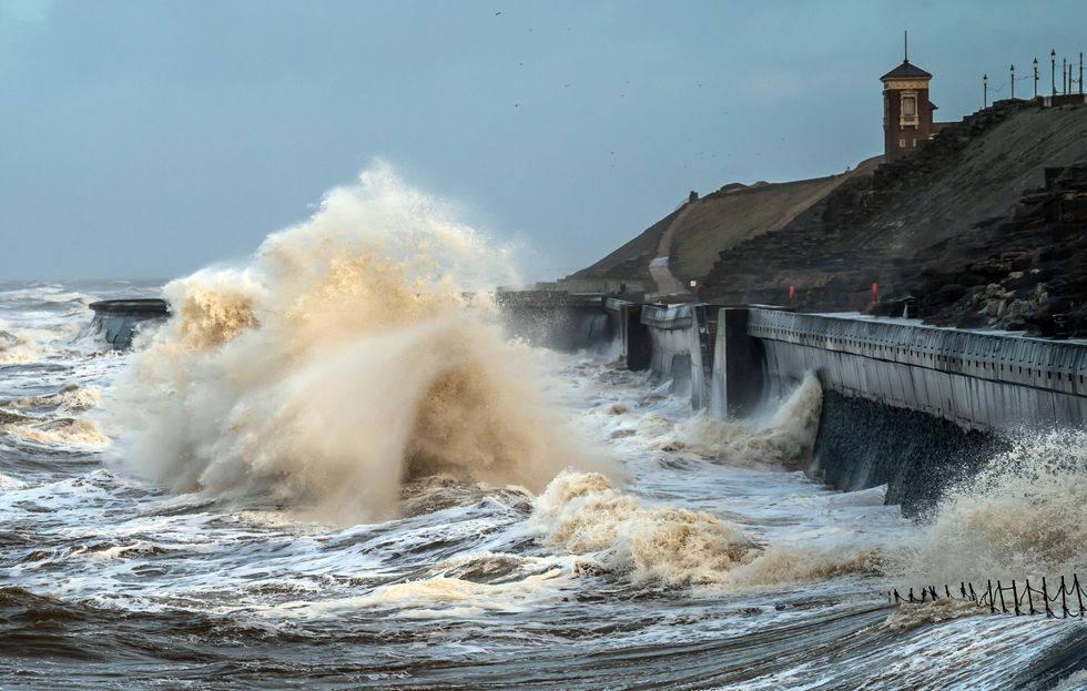 \u200bStorm hit the coast near Blackpool