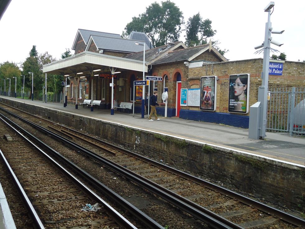 \u200bStrawberry Hill station