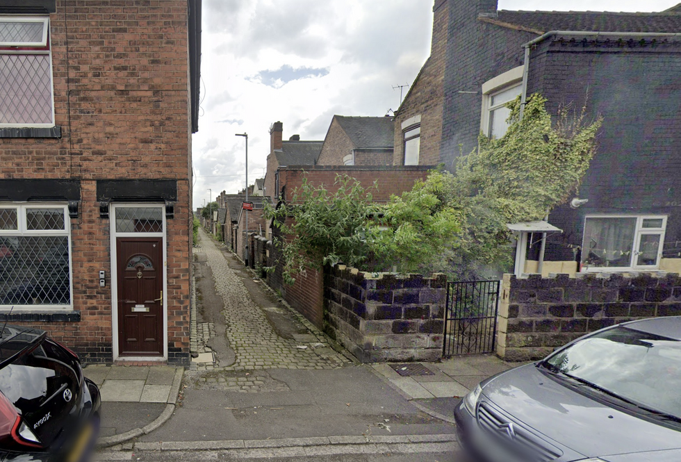 \u200bThe alleyway behind Lime Street in Stoke