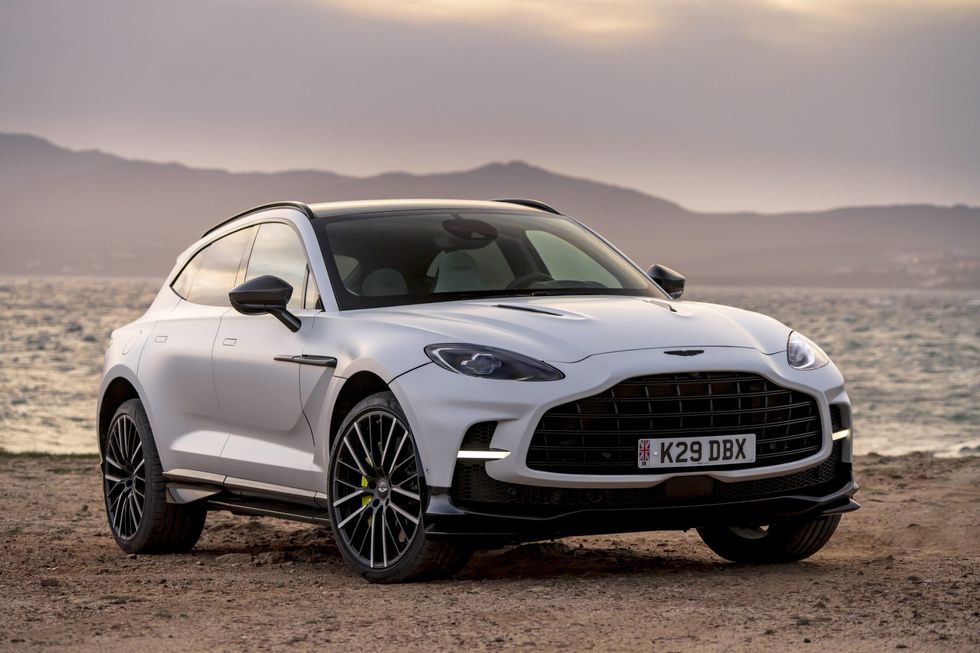 \u200bThe Aston Martin DBX707