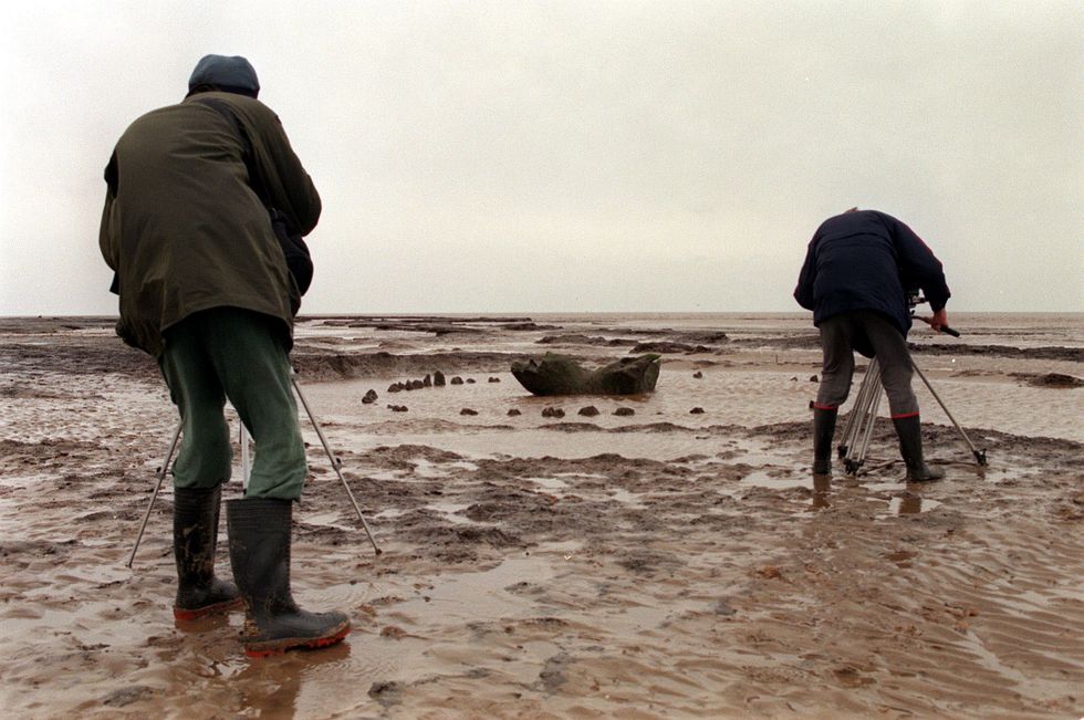 \u200bThe first analysis of Seahenge in 1999
