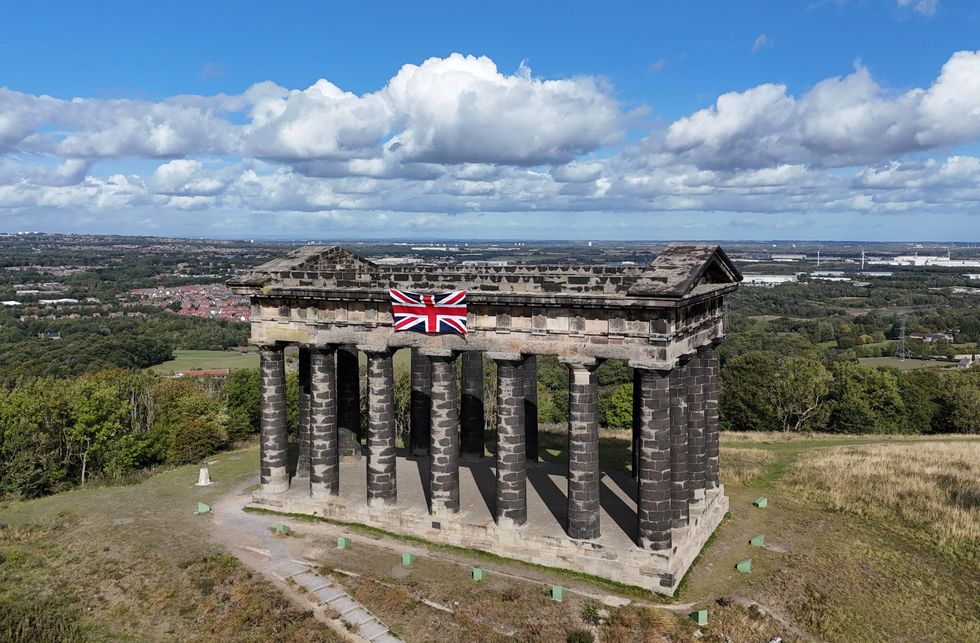 \u200bThe flag on the Penshaw Monument has been removed