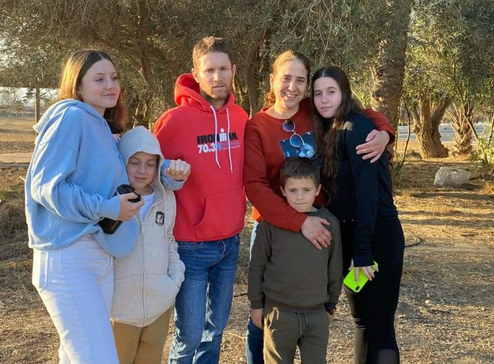 \u200bThe Goldstein-Almog family