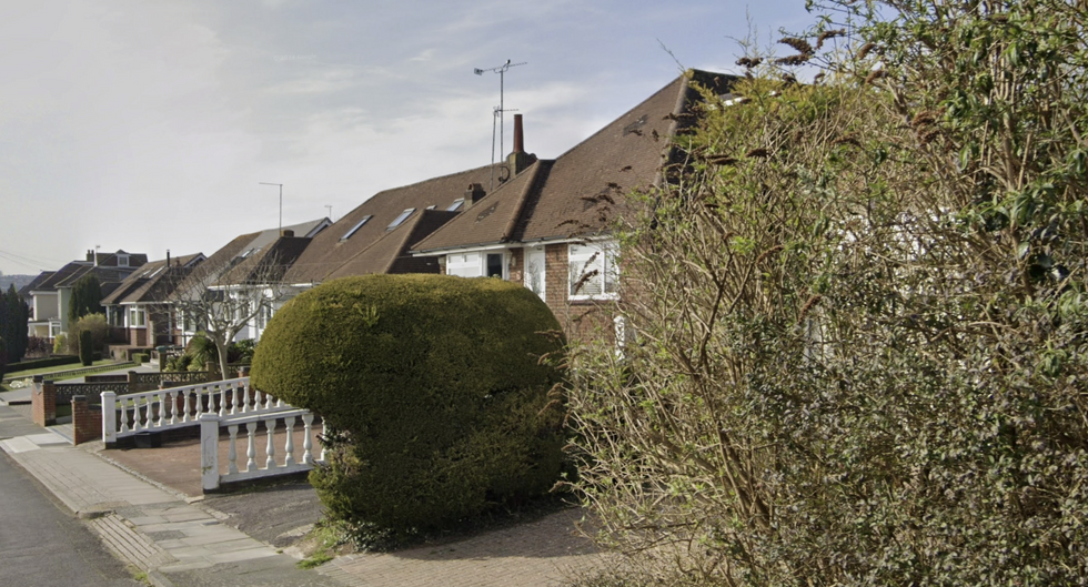 \u200bThe hedge has been causing issues for residents