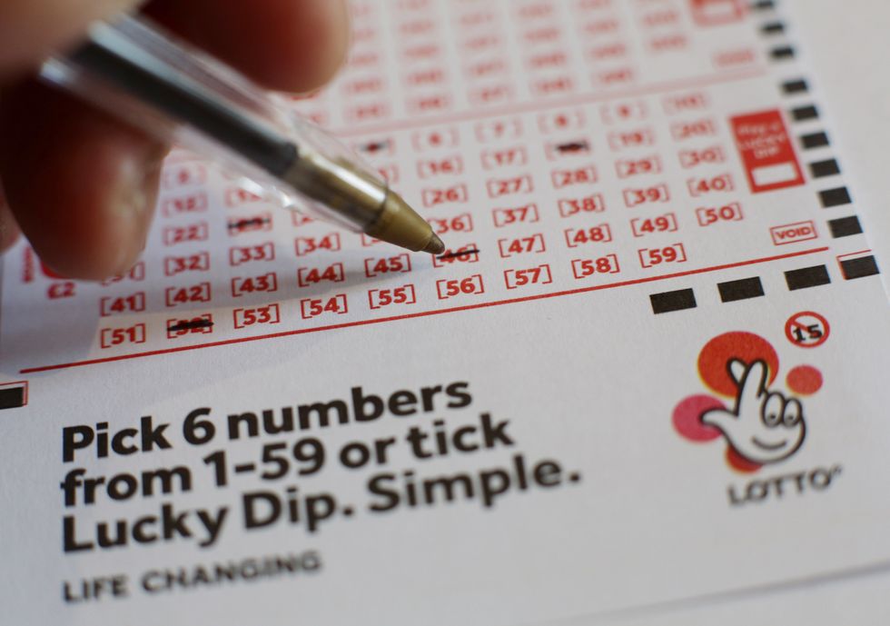 \ u200bthe Lucky Počet bylo 4, 11, 34, 51, 54, 55, a bonusový míč byl 57