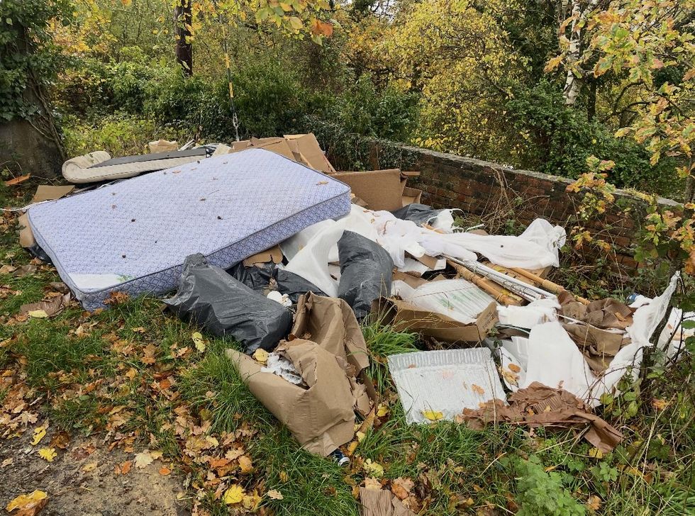 \u200bThe mattress was left near Hanchurch