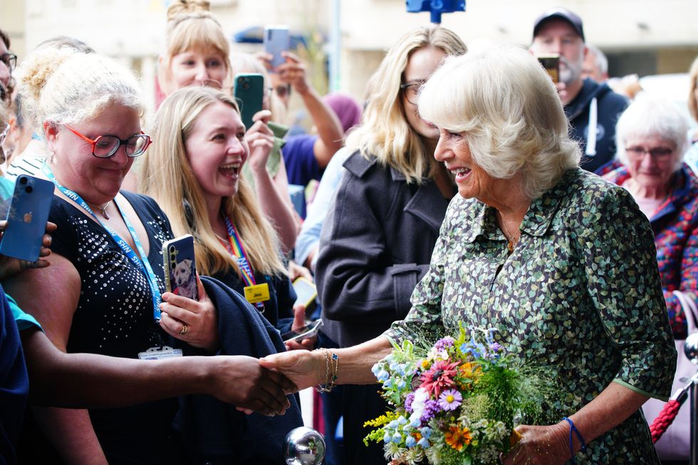 \u200bThe Queen meeting royal fans in Bath