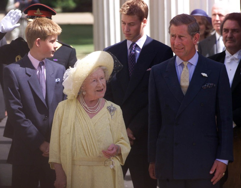 \u200bThe Queen Mother with then Prince Charles, Prince William and Prince Harry