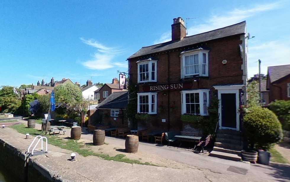 \u200bThe Rising Sun in Berkhamsted,