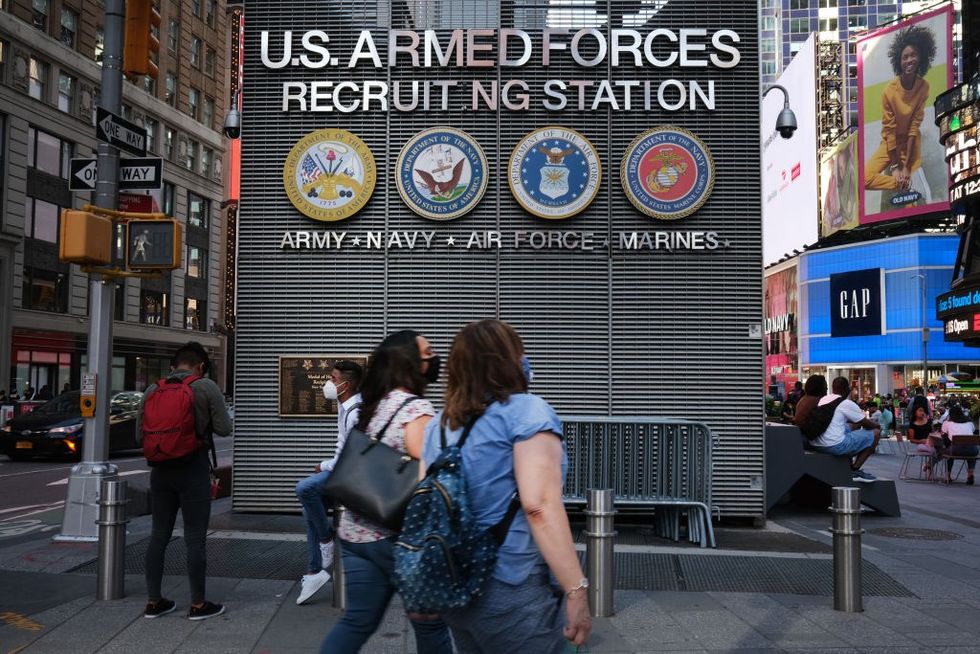\u200bThe US armed forces recruiting station