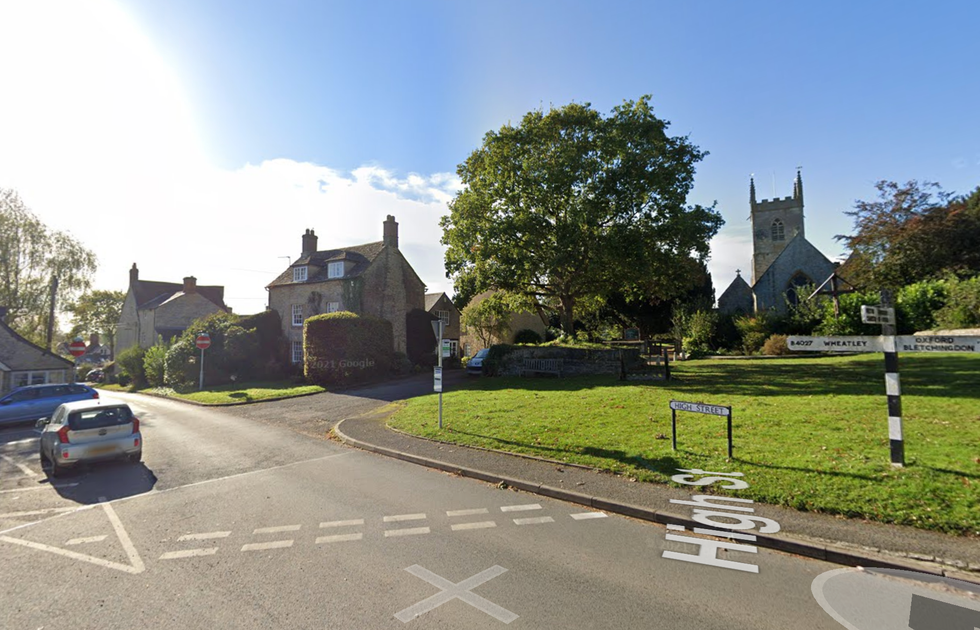 \u200bThe village of Islip has a population of about 652