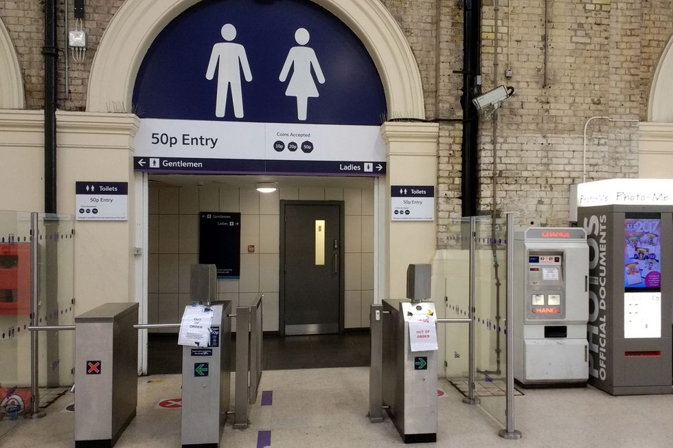 \u200bToilets at Victoria Station in central London