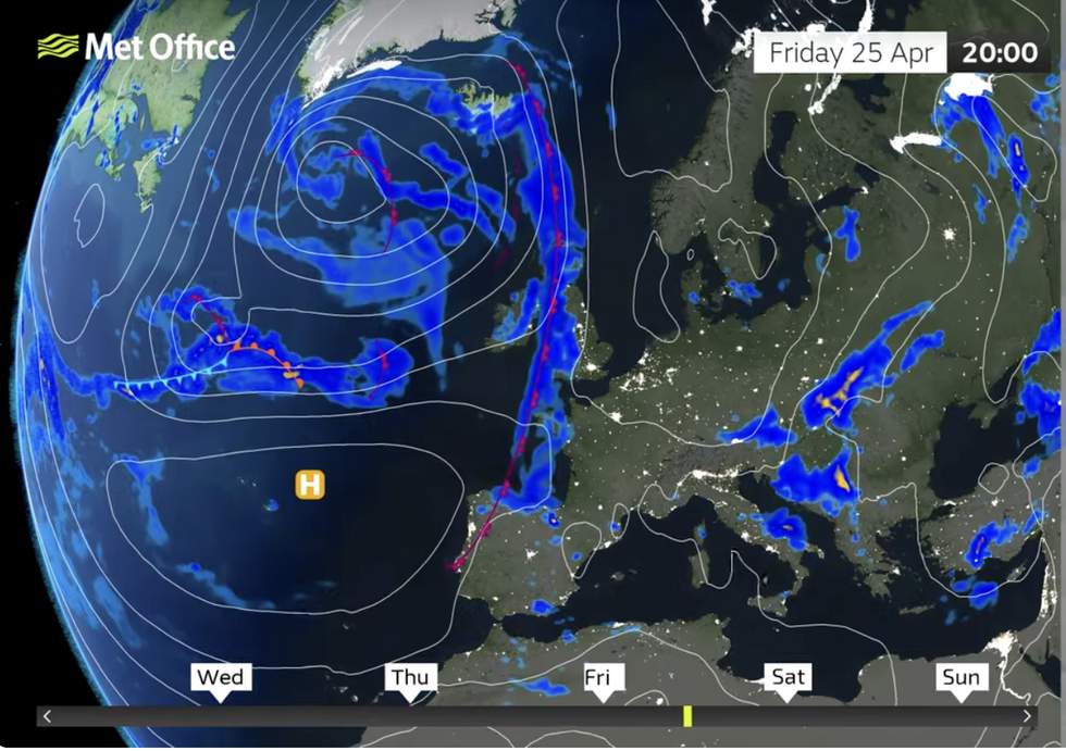 \u200bTwo bands of rain will pass over the UK from Friday to Sunday