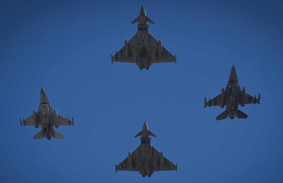 \u200bTwo Typhoons and two F-16s fly over Romania