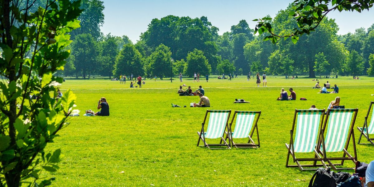 NextImg:Amber heat health alert extended with temperatures to skyrocket to 34C