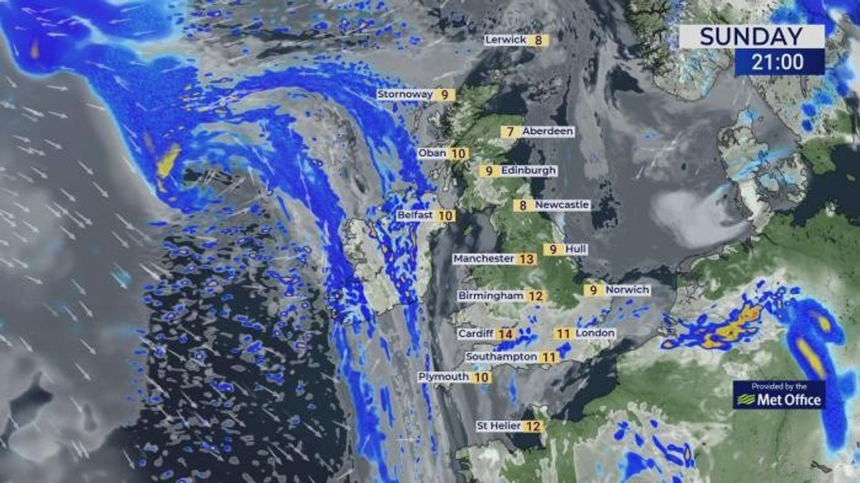 UK weather: Heavy downpours loom for bank holiday Monday as Met Office issues 'lingering' rain warning