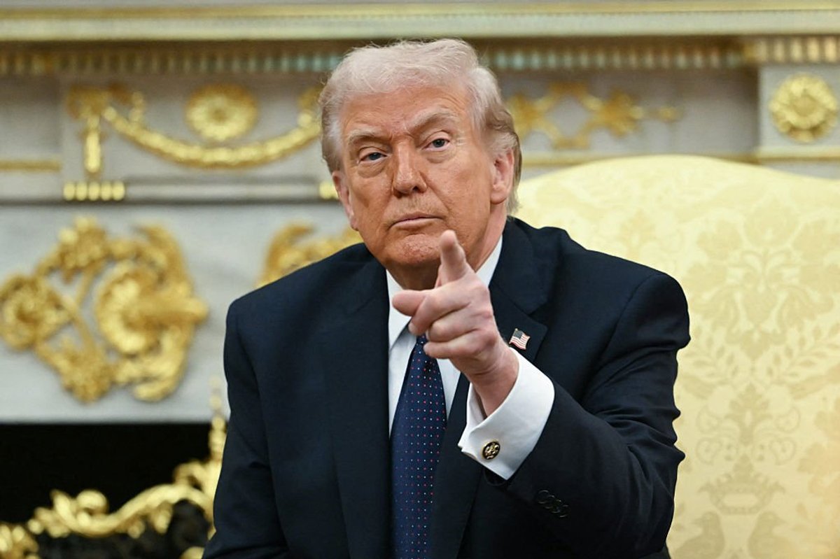 UK risks £3billion blow as Donald Trump 'likely' to impose 15 per cent global tariffs within days