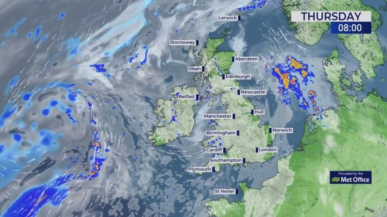 UK weather: Britons to brace for ANOTHER 30C 'fire blast' as Bermuda heat dome sweeps across country