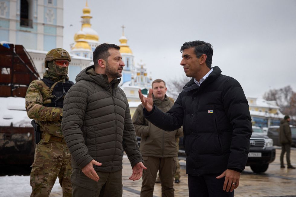 Ukraine's President Volodymyr Zelenskiy and Britain's new Prime Minister Rishi Sunak visit at an exhibition displaying destroyed Russian military vehicles, amid Russia's invasion, in central Kyiv, Ukraine November 19, 2022.   Ukrainian Presidential Press Service/Handout via REUTERS ATTENTION EDITORS - THIS IMAGE HAS BEEN SUPPLIED BY A THIRD PARTY.