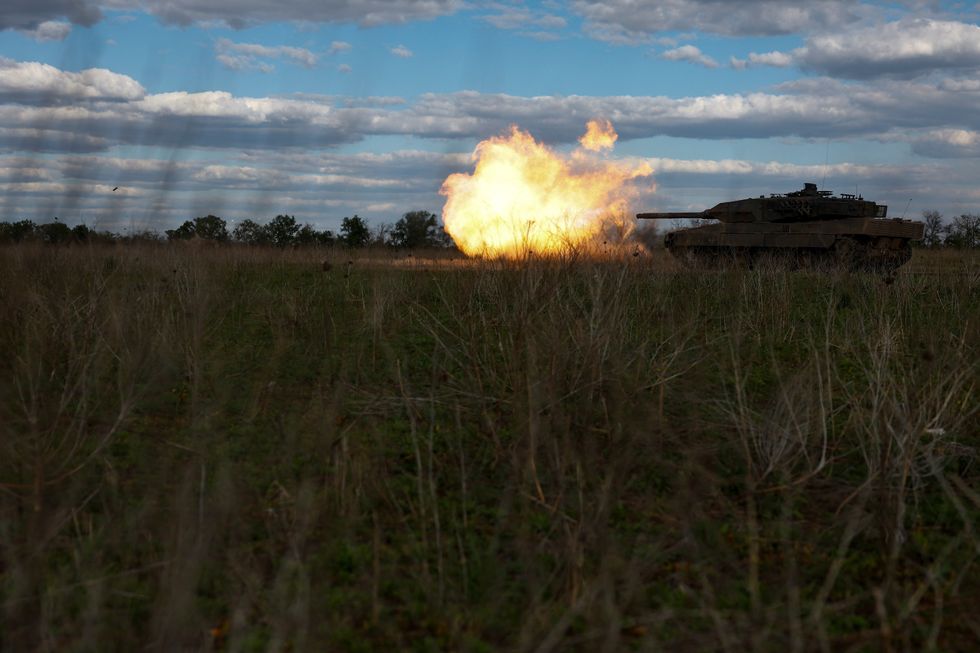Ukrainian tank firing