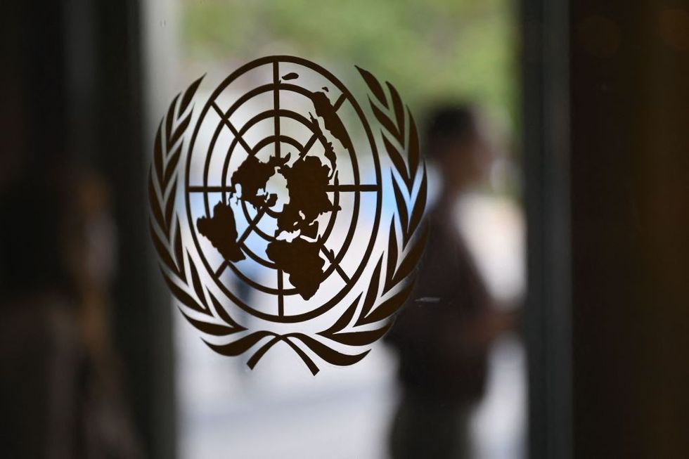 UN