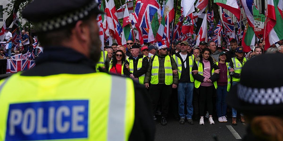 Police arrest two marchers in London over incident in Birmingham Police arrest two marchers in London over incident in Birmingham