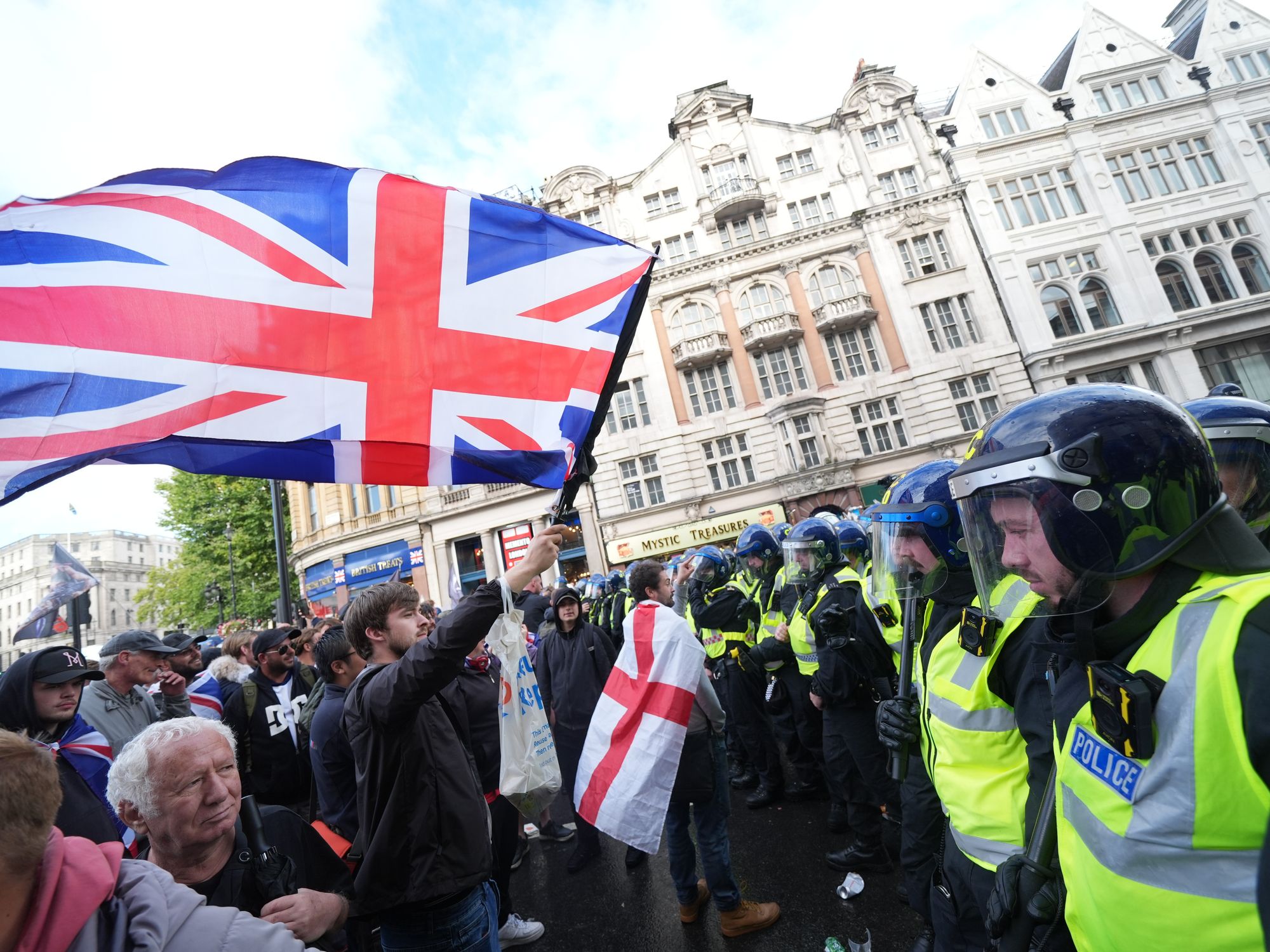 Unite the Kingdom rally