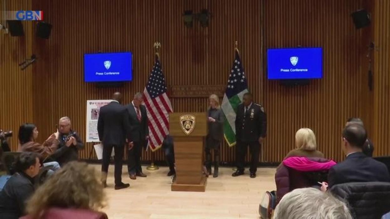 Man killed and two others rushed to major trauma centres after 'gang chase with tomahawk axe'