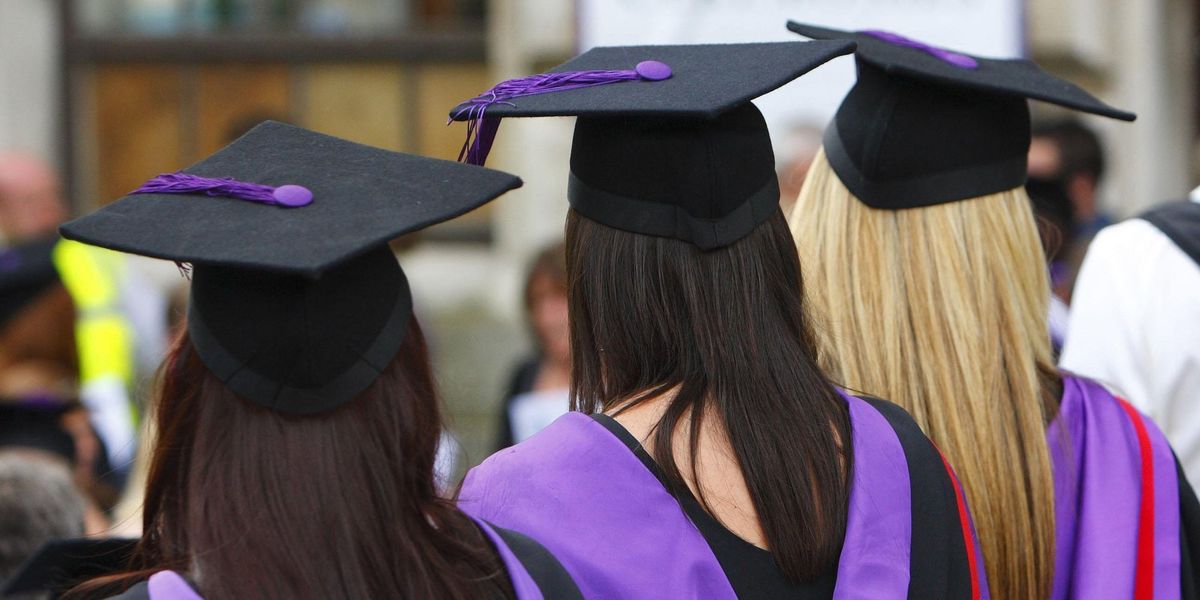 Ex-university pupils demand urgent reform to ‘criminal’ repayment system Ex-university pupils demand urgent reform to ‘criminal’ repayment system