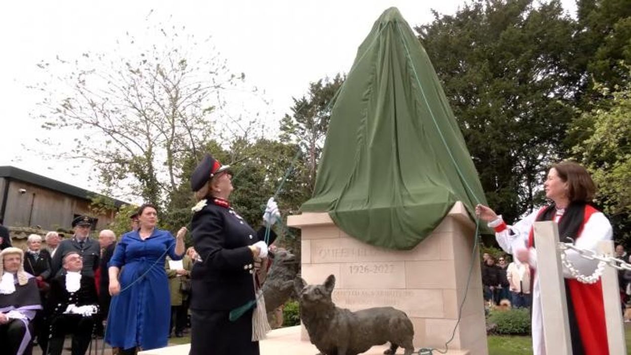 WATCH: Statue of Queen Elizabeth II is unveiled in Rutland