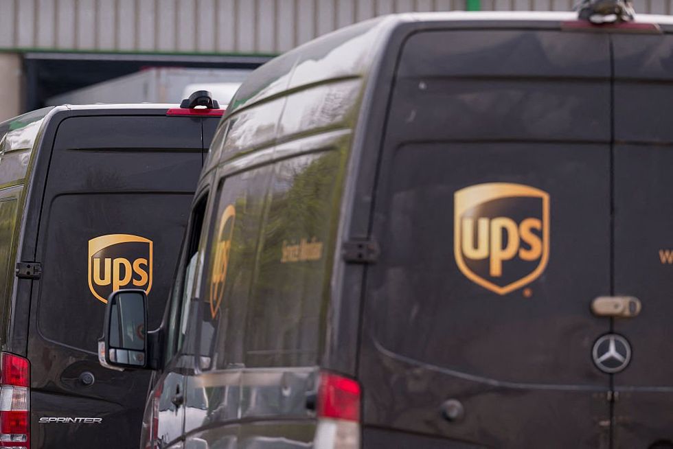 UPS