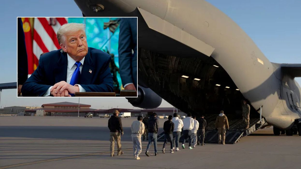 US deportation flight/Donald Trump