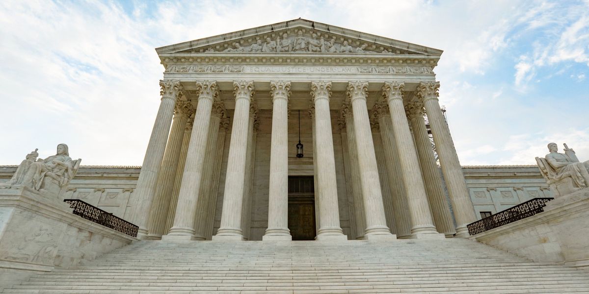 NextImg:Supreme Court upholds 'likely unconstitutional' law to enforce child social media law