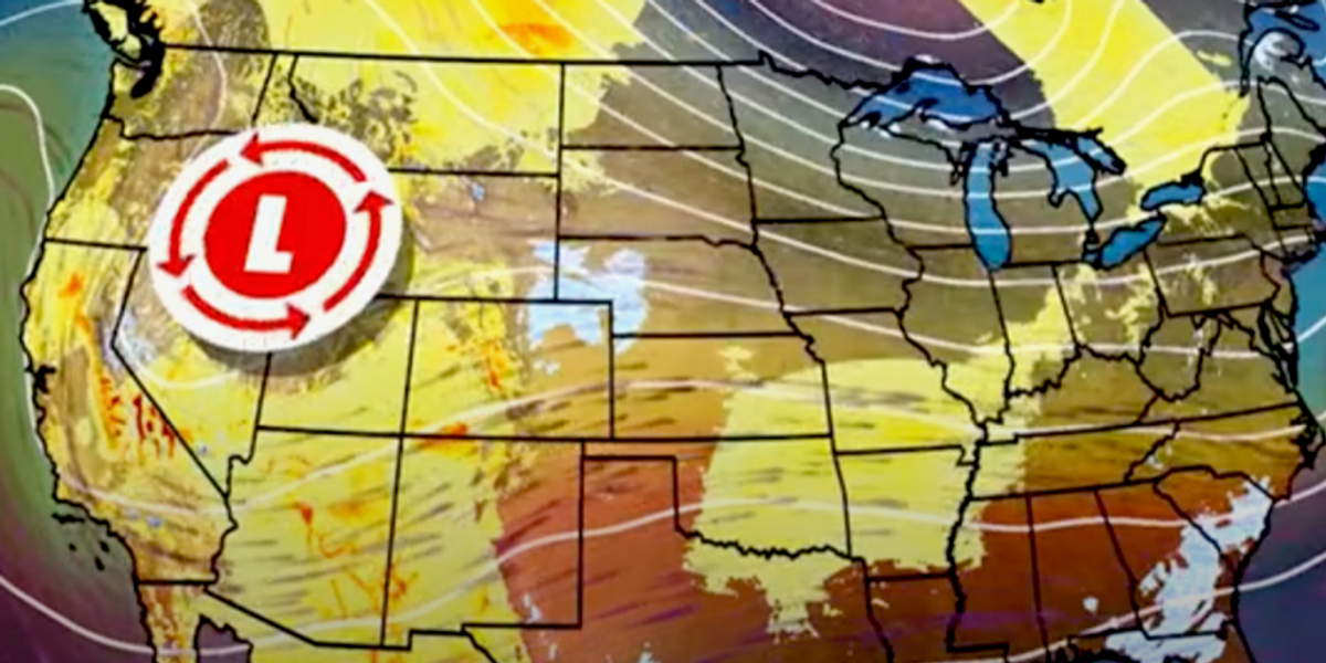 NextImg:US snow warning: Thundersnow deluge to blanket America under a FOOT of snow
