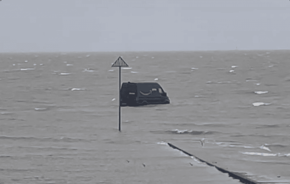 Van trapped in Thames Estuary