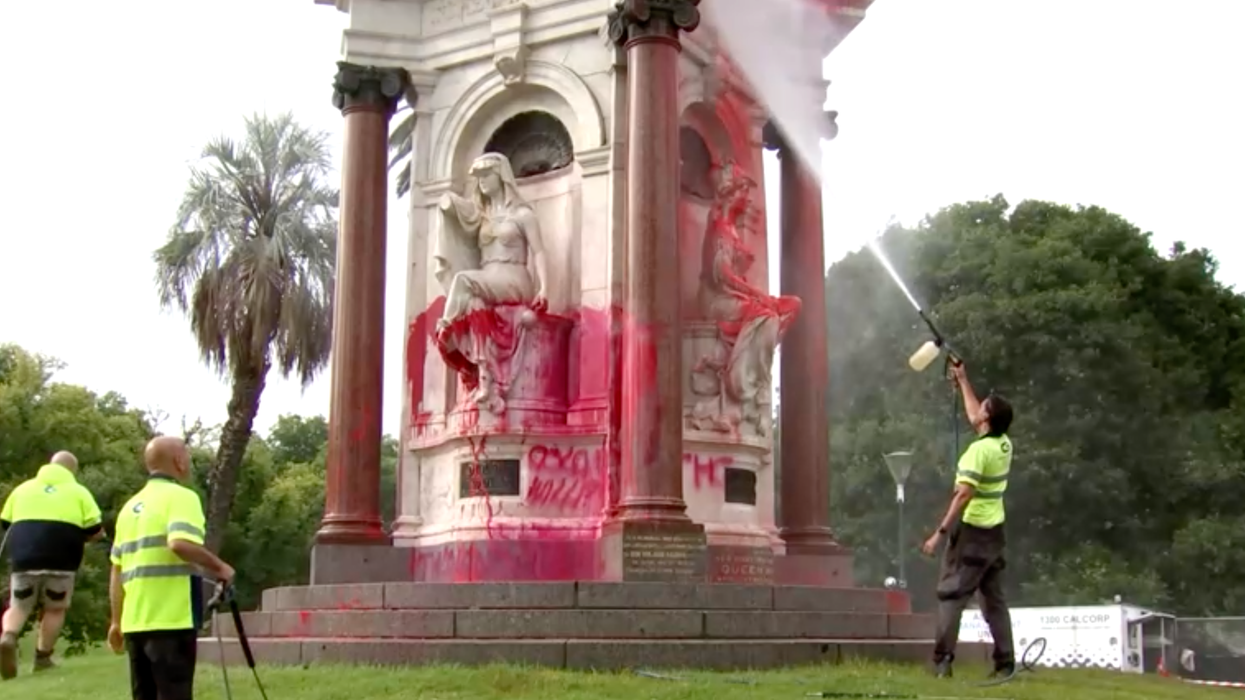 Vandalised statue in Australia