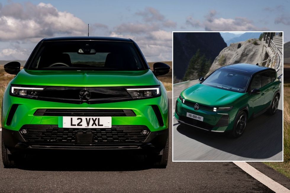 Vauxhall Mokka Electric and a Citroen e-C5 Aircross