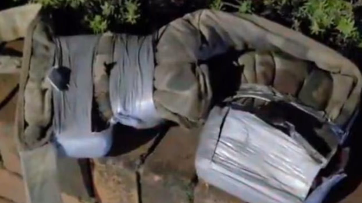 Vest discovered by Australian police at Bondi Junction