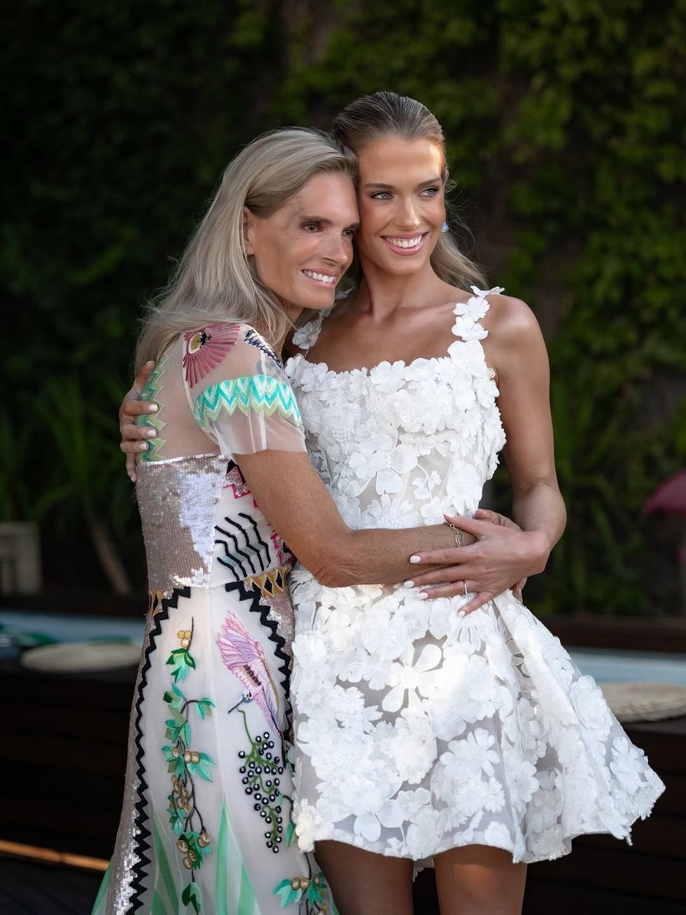 Victoria Aitken and Eliza Spencer