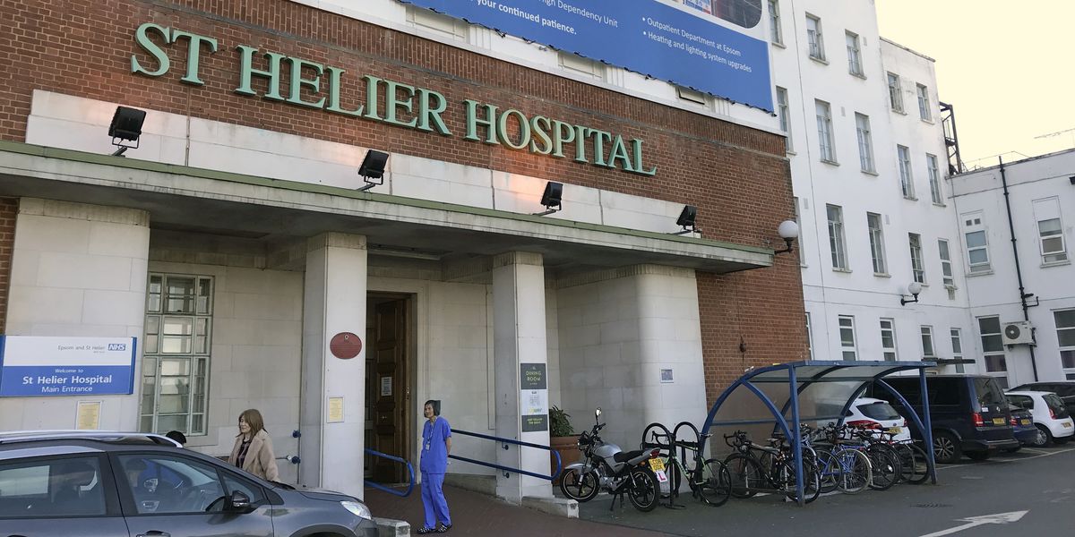 NextImg:NHS nurse awarded £41k after accusing colleague of 'bullying' for leaving her out of tea round